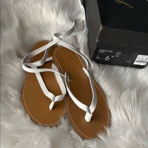 ⬇️REDUCED! J.Crew Vachetta thong sandal
